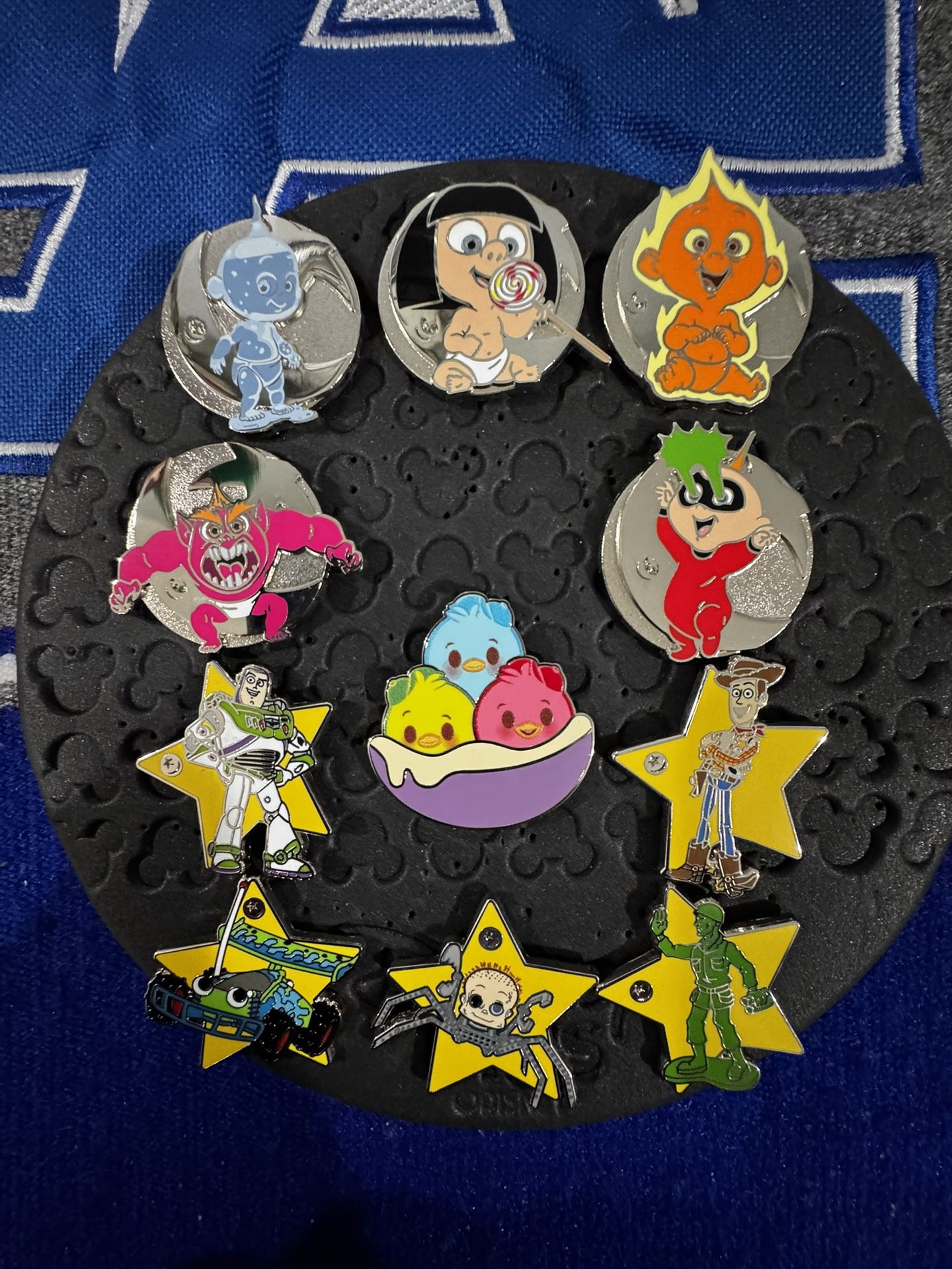 Hidden Disney Pins 
