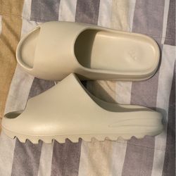 Chanel CC Quilted White Platform Shoes slides sandals size US 5-6 for Sale  in Framingham, MA - OfferUp