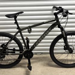 2017 Cannondale Catalyst 2 27.5 19.5” Frame Size. Excellent Condition!