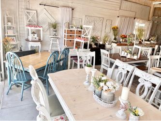 Farm-House Shabby-Chic Furniture & Decor