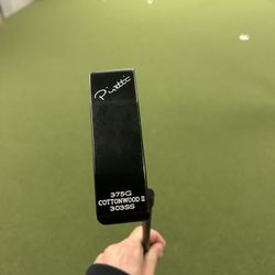 Piretti Putter