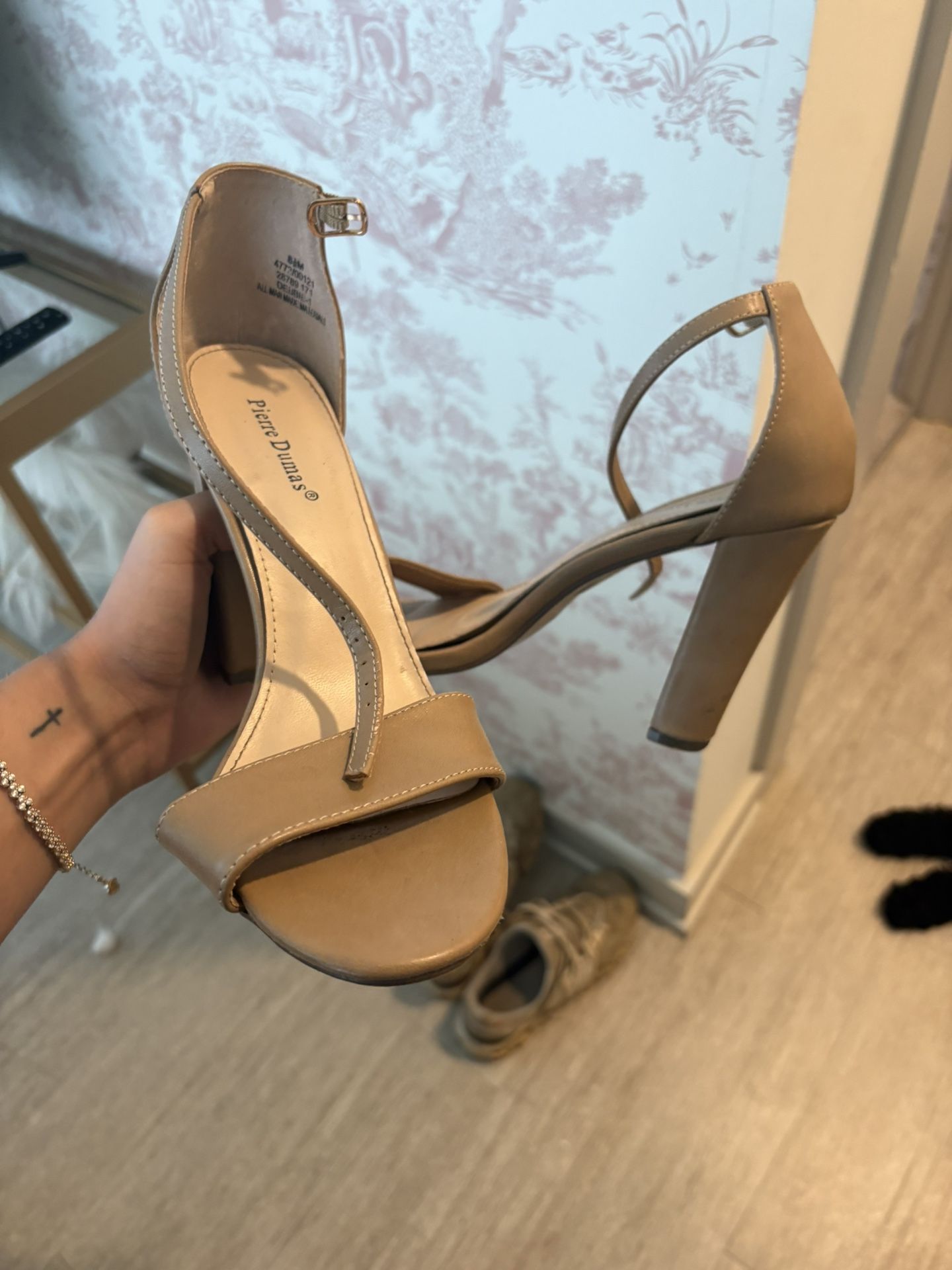 heels $45
