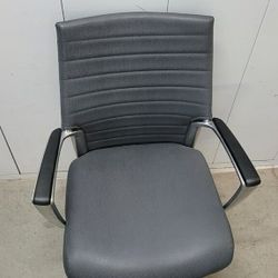 Comfortable Task Chair In Good Conditions 