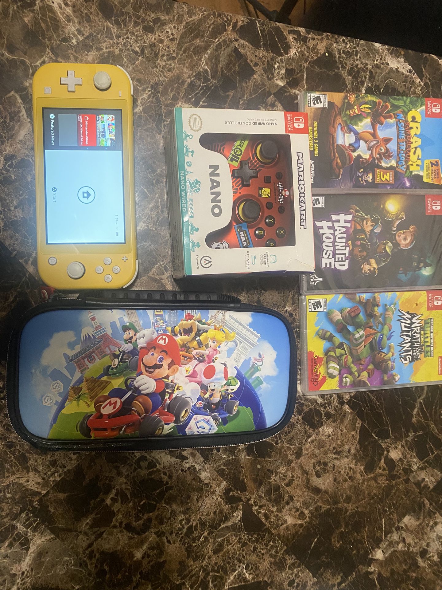 Used Yellow Nintendo Switch Lite Bundle With 3 Games 2 Games Brand New 1 Controller 160 OBO
