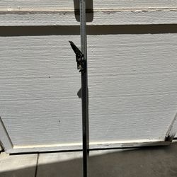 Pickup Box Holding Pole