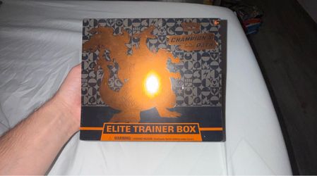 Pokemon champions path elite trainer box
