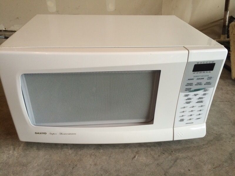 Sanyo Microwave Oven