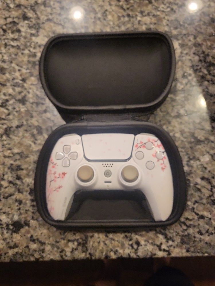 SCUF Reflex PS5 Controller Cherry Blossom W/Paddles , Wireless/Wired Connection