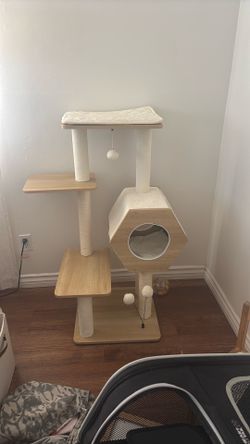 Cat tree