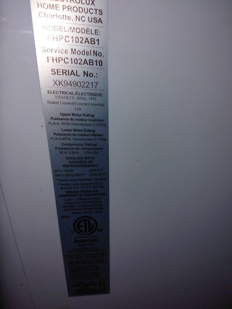 Frigidaire 10,000 BTU AC