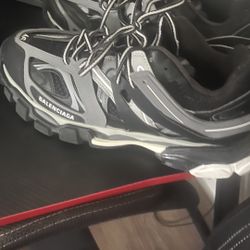 Size 46 Tracks 