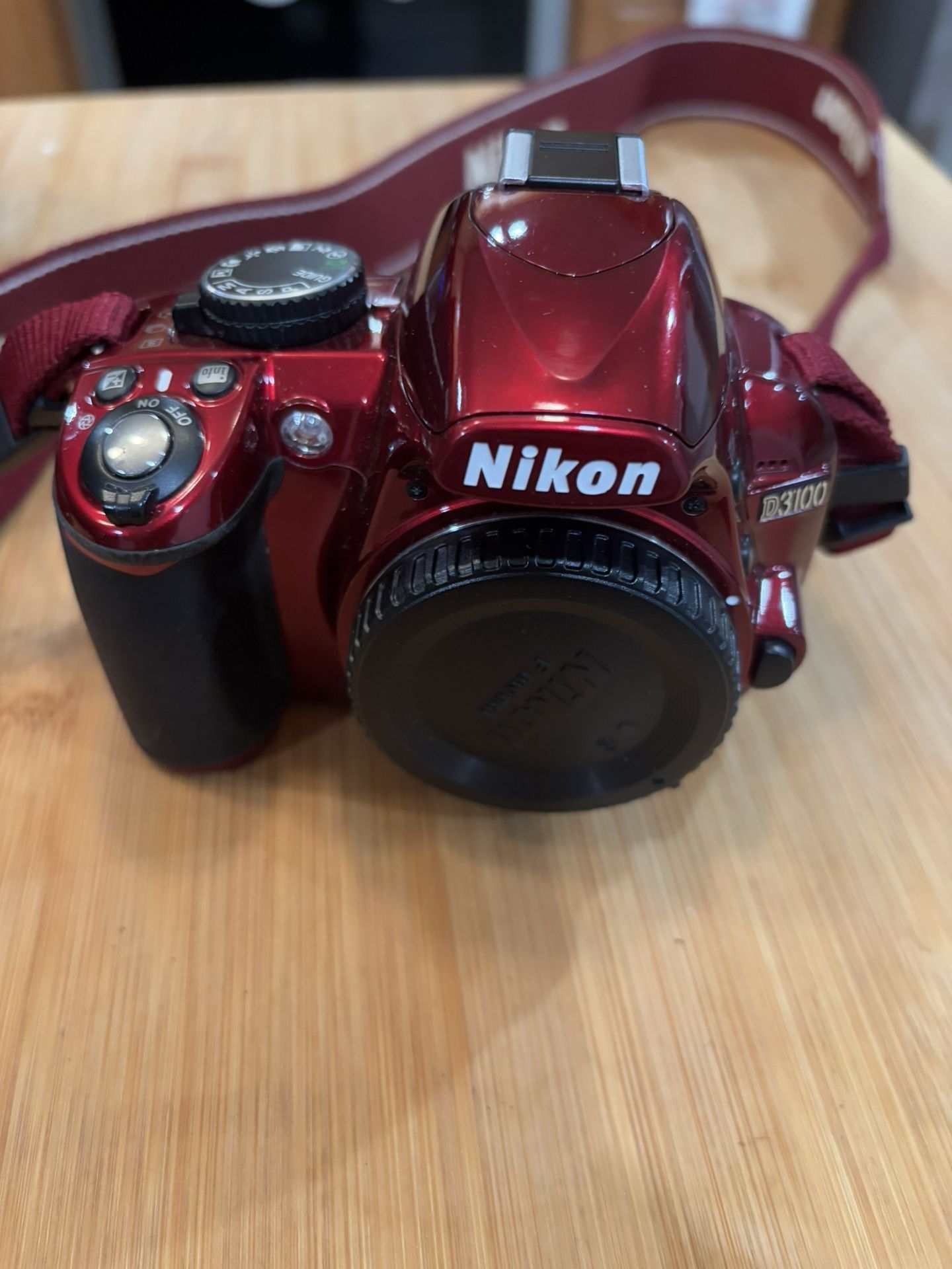 Nikon D3100