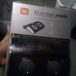 JBL On Tour Mobile Music Box And Speaker 