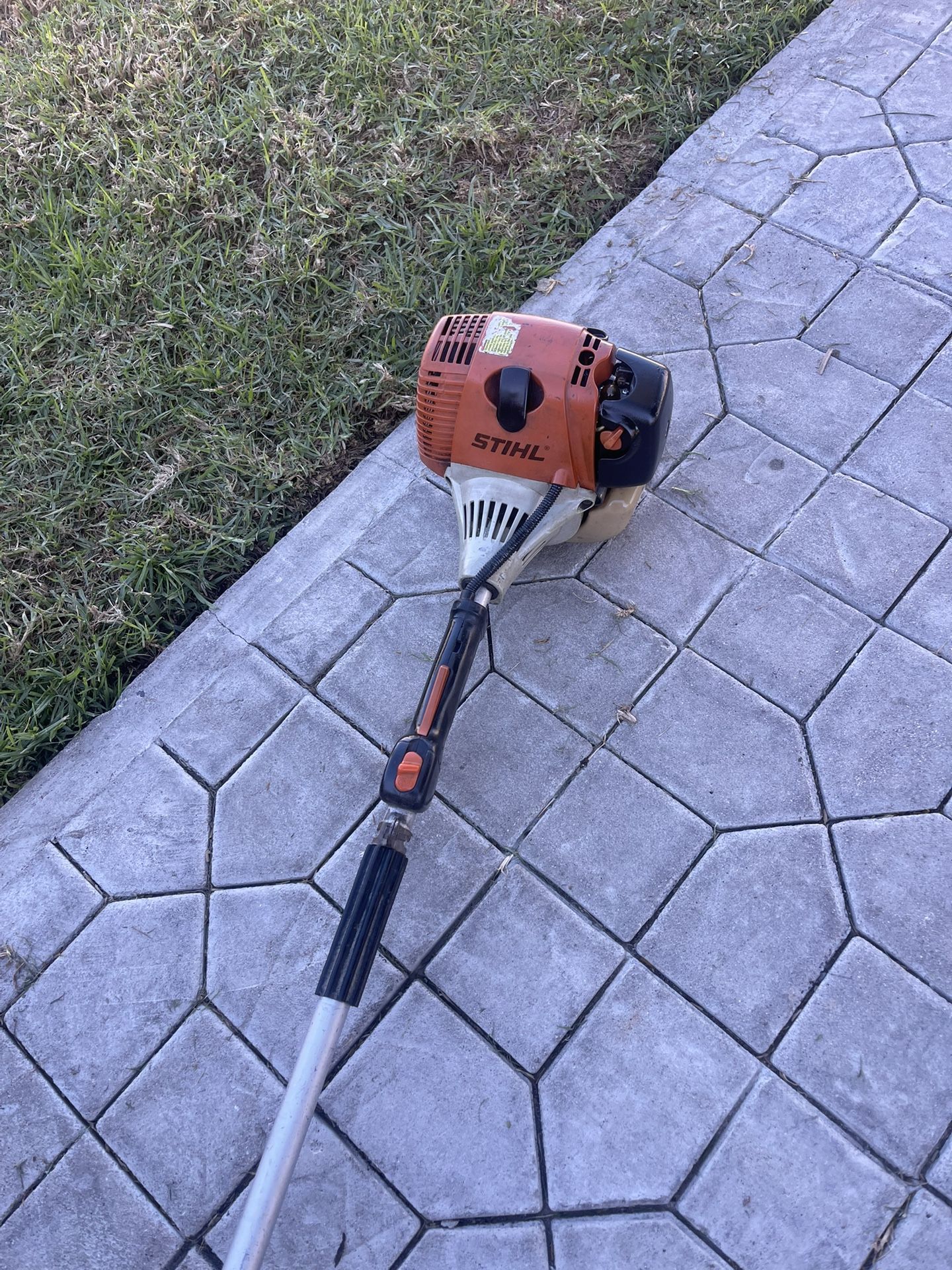 Comercial Wedeater Sthil