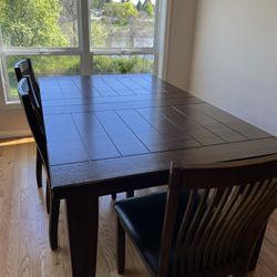 Dining Room Set With Bench Seating And 3 Chairs 
