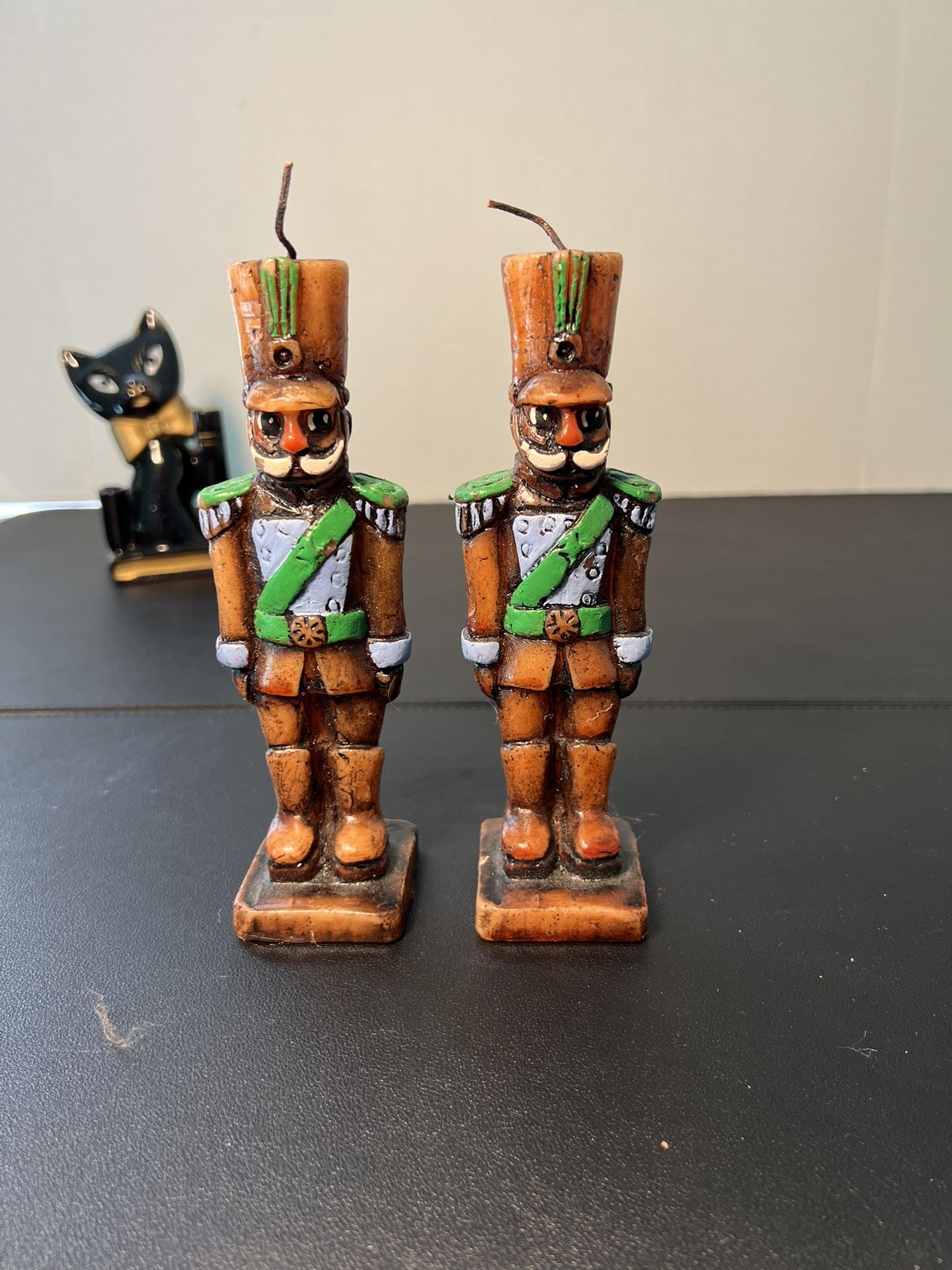 Vintage 1990s Set Of Nutcracker Soldiers Beeswax Wax Brown Candles NEW 6.75”
