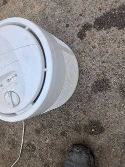 Honeywell Air Purifier.
