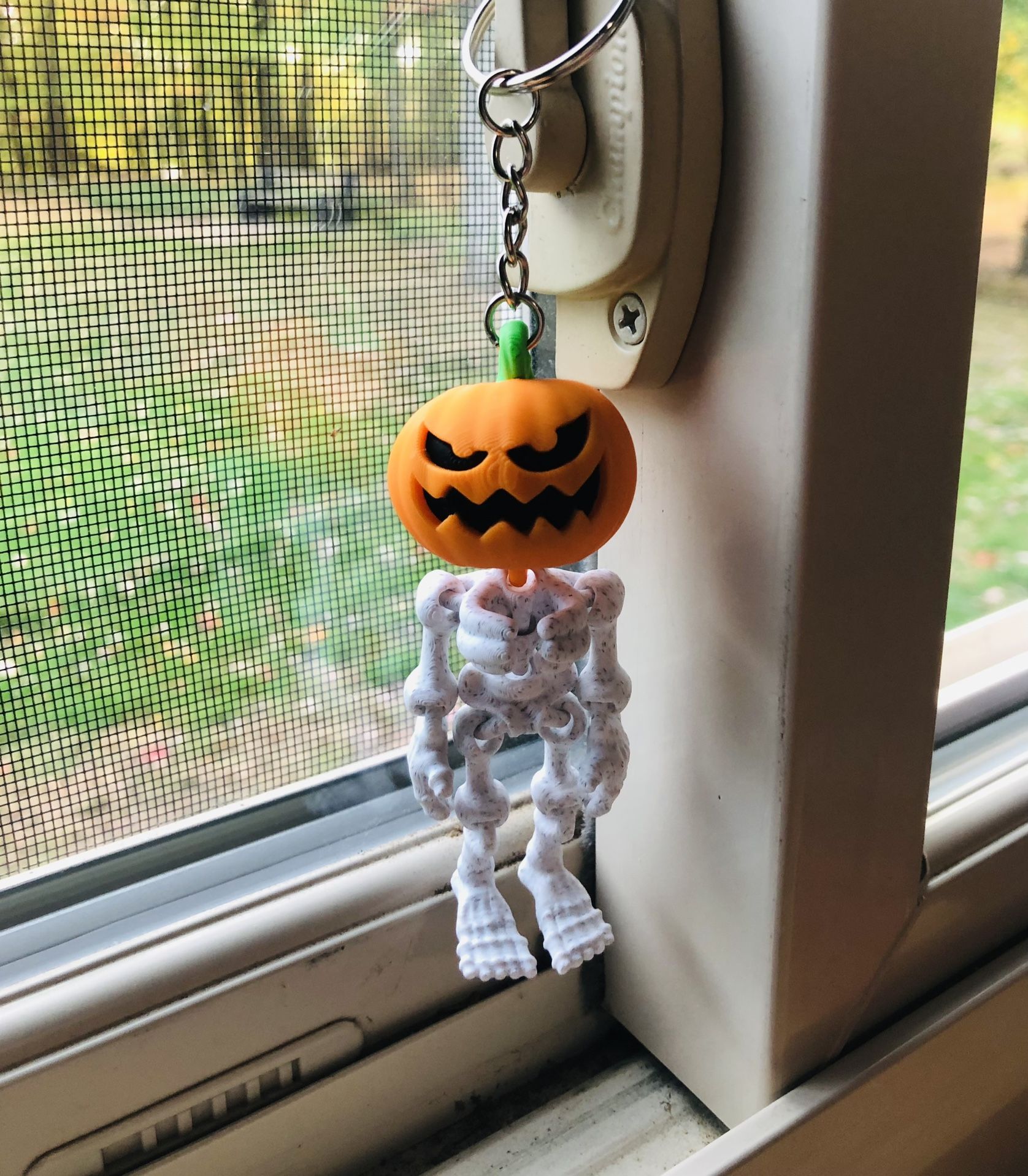 3D-Printed Jack-o-Skeleton Keychain