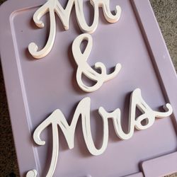 Mr And Mrs Sign 