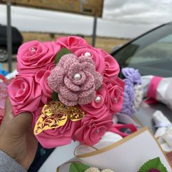 Flores De Estambre Y Listón 