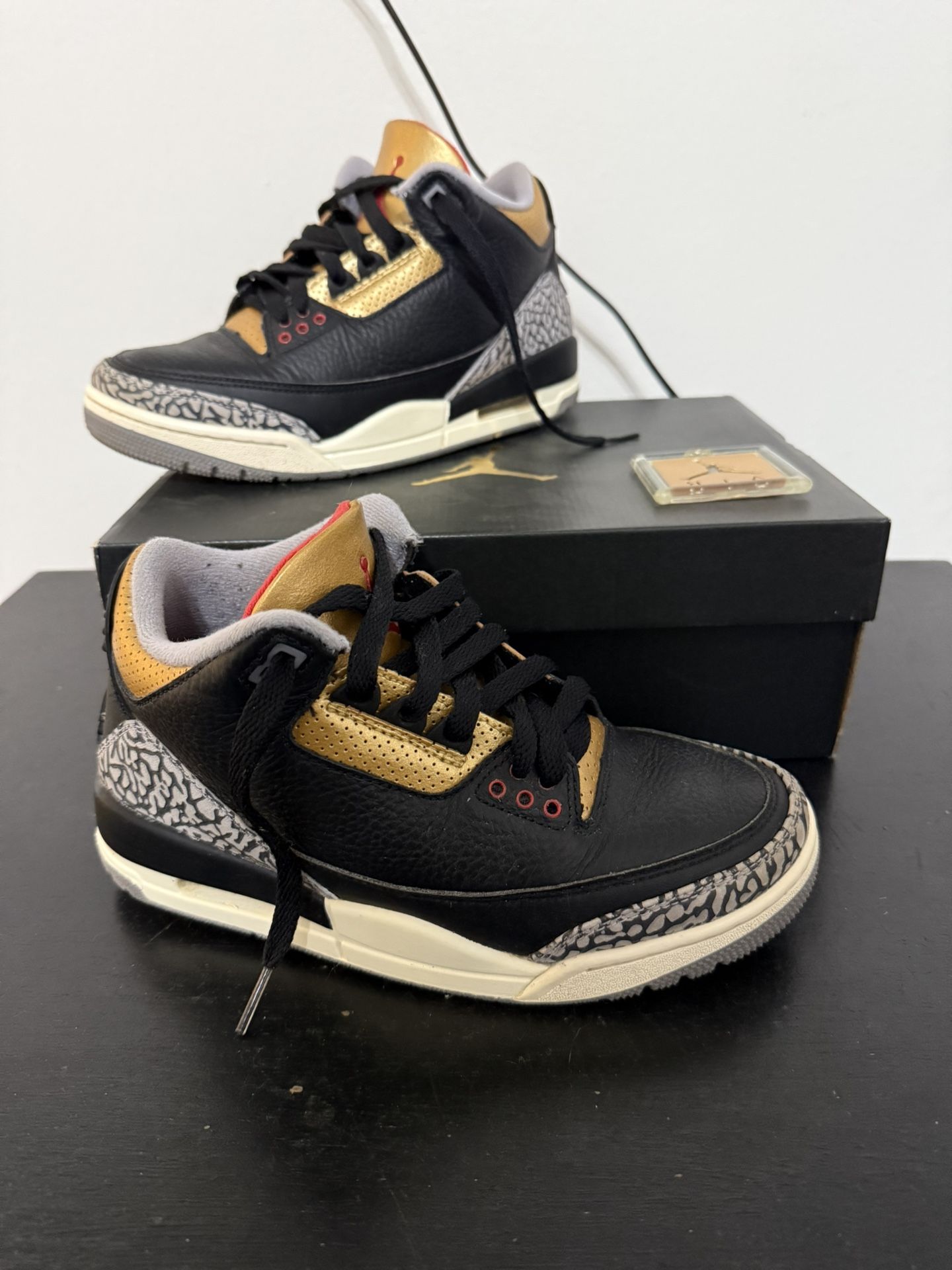 2022 Wmns Air Jordan 3 Retro 'Black Gold'