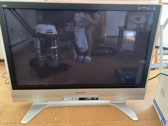 Panasonic TV 43”
