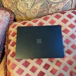 MS Surface Laptop 5 used but in excellent condition