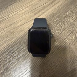 Apple Watch SE. First Gen 44m 