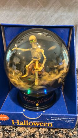 VintageHalloween Tornado Skeleton Globe Lights up, Battery Operated