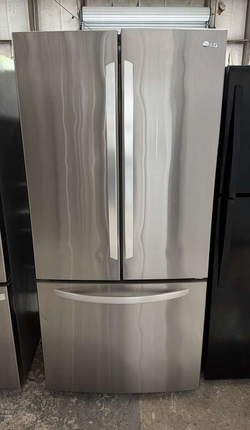 LG French Door Fridge – Stainless, Bottom Freezer, Clean