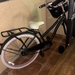 Women’s Huffy Cruiser