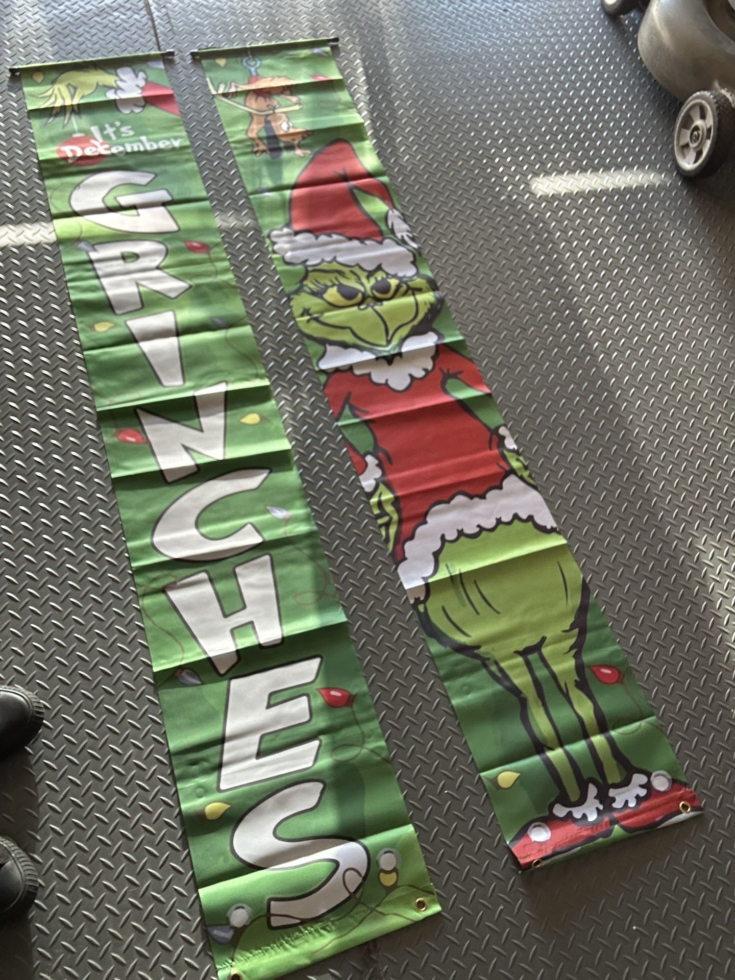 Grinche Christmas decoration