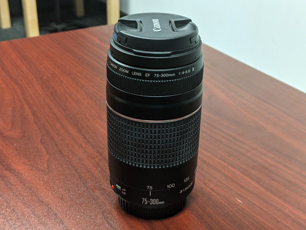 Canon EF 75-300mm F/4-5.6 III Telephoto Lens In Great Condition