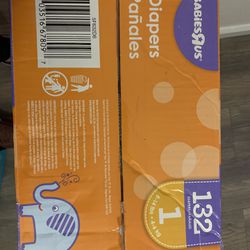Baby’s R Us Diapers Size 1