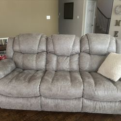 Double Reclining Sofa Couch - Hardly used