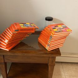 Jounger Students  Encyclopedia  Good  Condition
