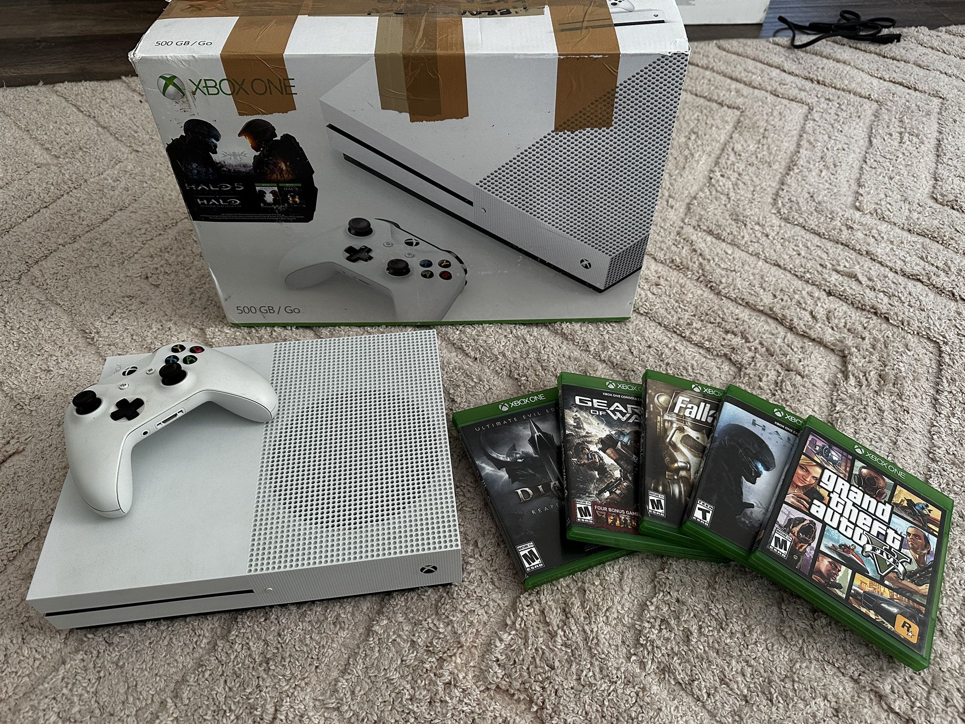 Microsoft Xbox One XBOX ONE S 500 GB (M… Microsoft Xbox One S 1TB
