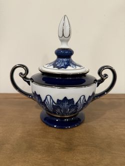 Vintage Bombay Porcelain Blue and White Sugar Bowl "Asian Garden" Pattern