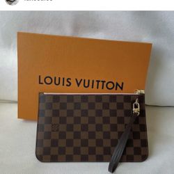 LOUIS VUITTON - Neverfull Pochette Pouch 