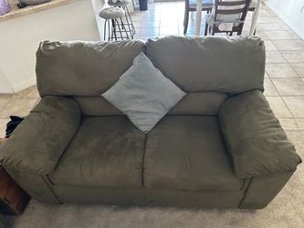 Sofa / Couch