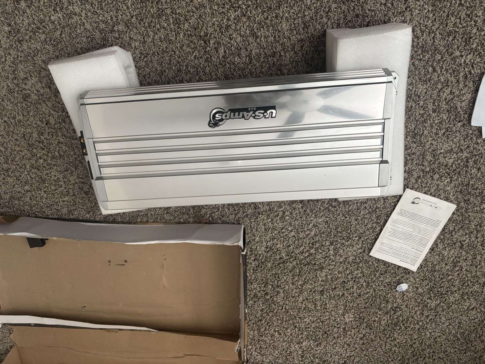 U.S. Amps AX 2000-3000de amplifier