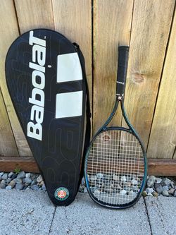 tennis racket