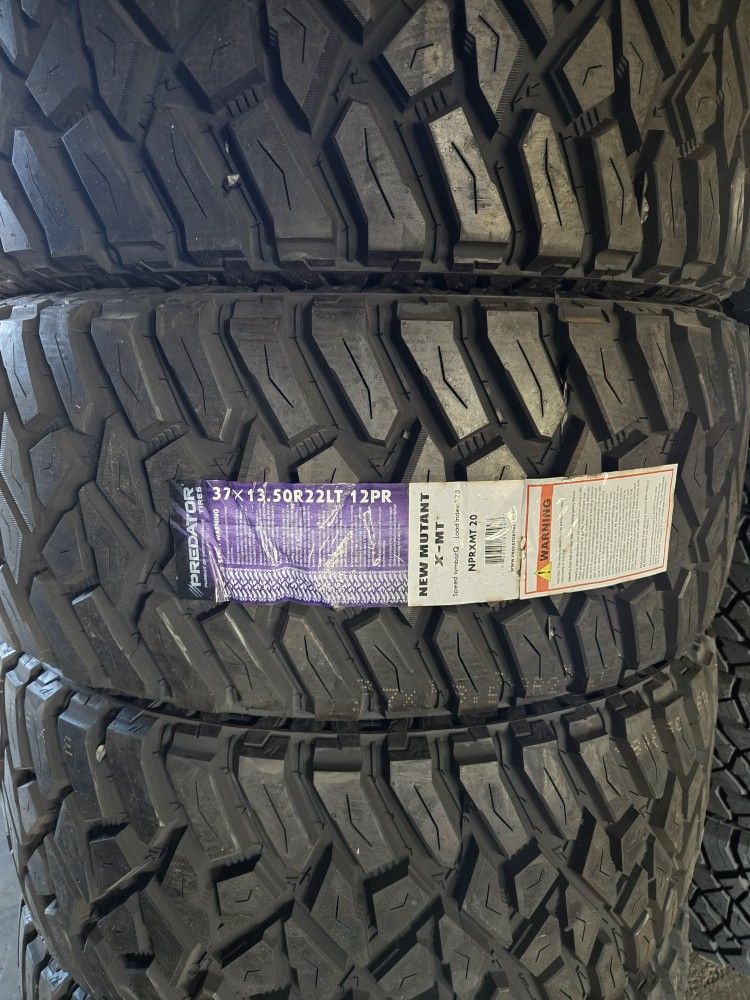 (4) 37x12.50r22 Predator M/T Tires 37 13.5 22 Inch MT