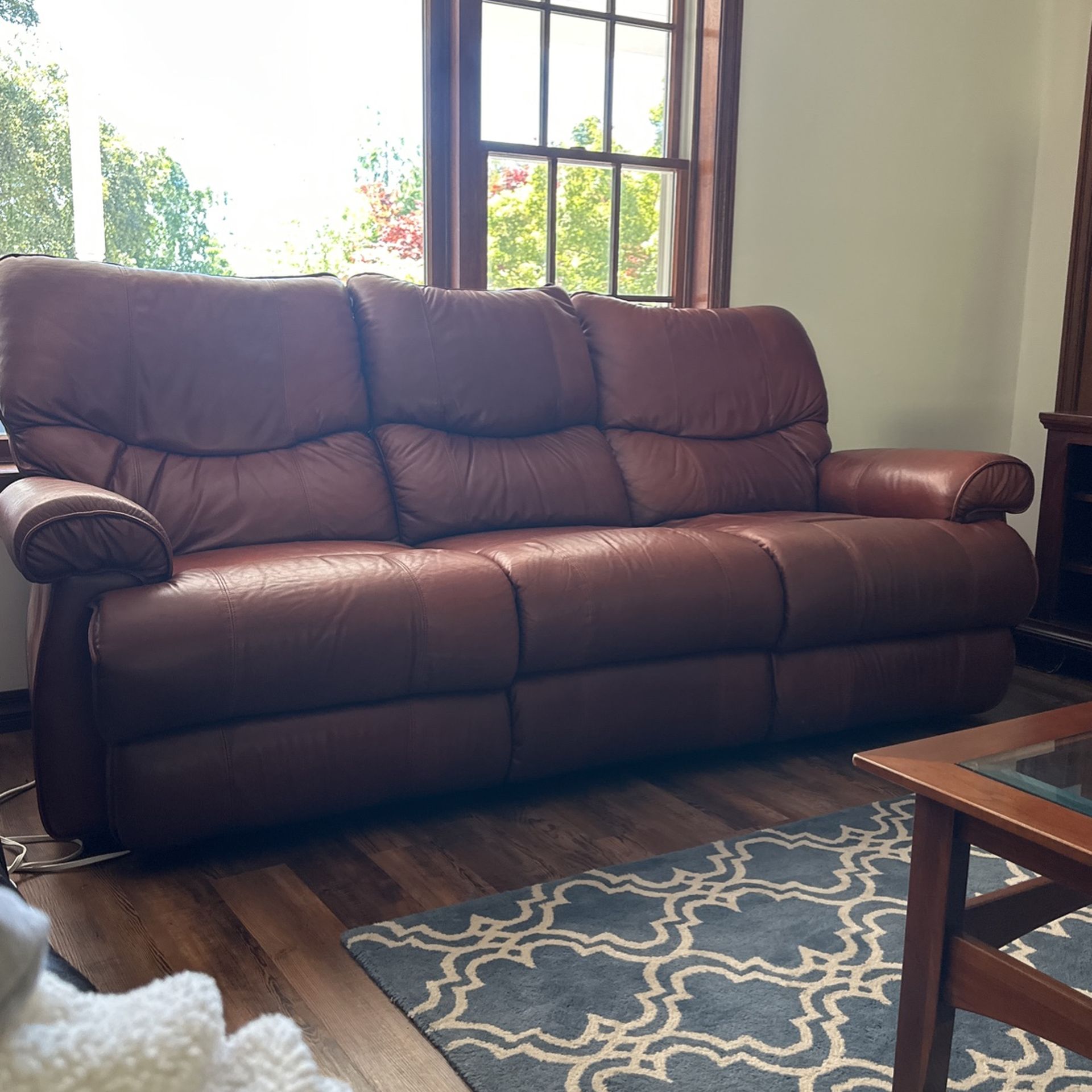 Lazy boy Recliner Couch for Sale in Oak Glen, CA OfferUp
