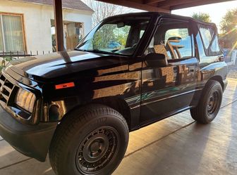 1997 Geo Tracker 2WD