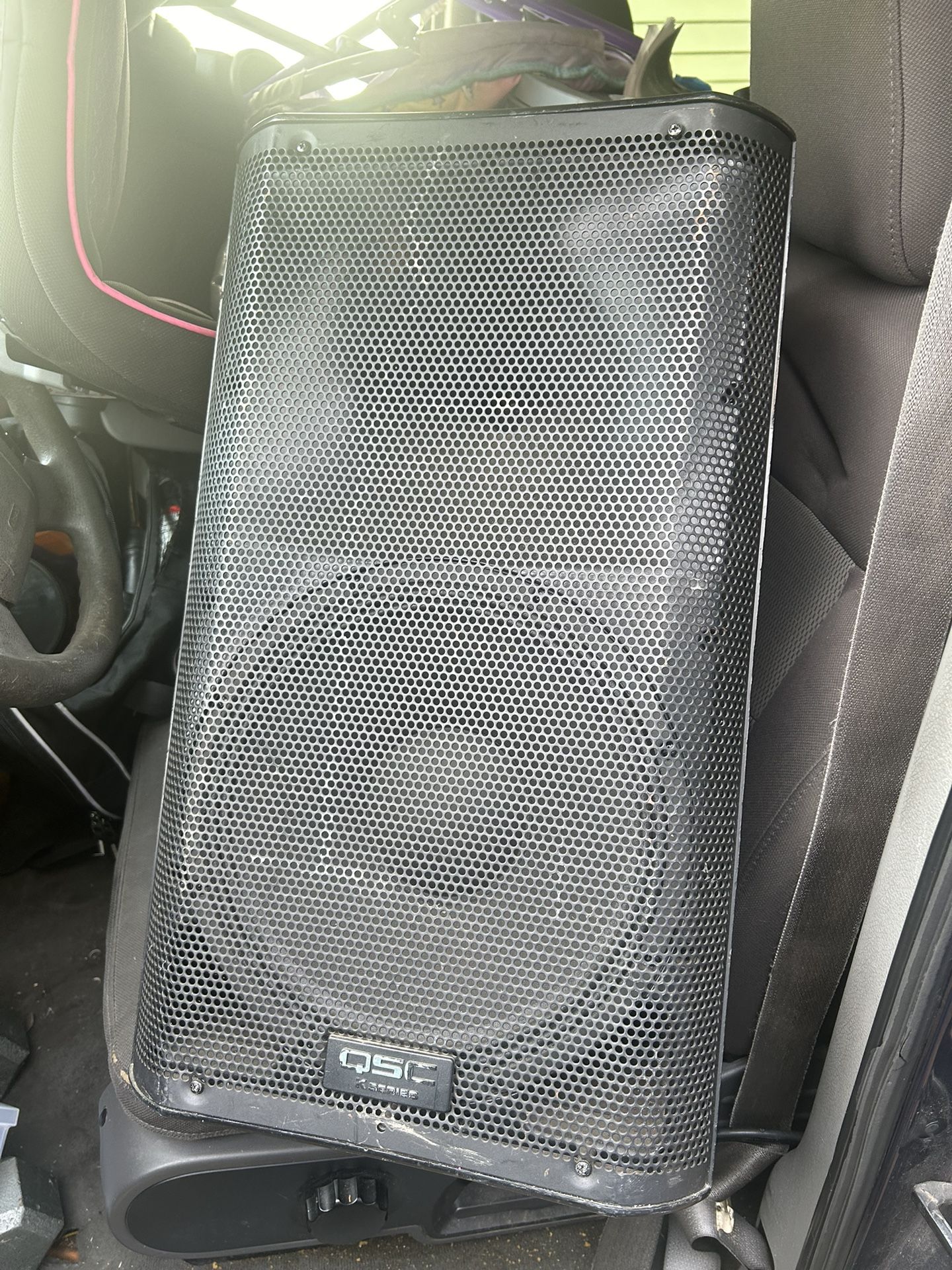 Speaker With Stand 