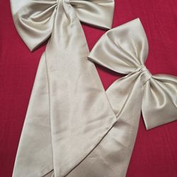 Two Bows