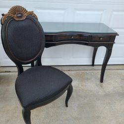 Vanity  With Removable  Glass Top