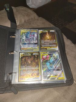 Pokémon Cards Binder With Pokémon Cards Inside