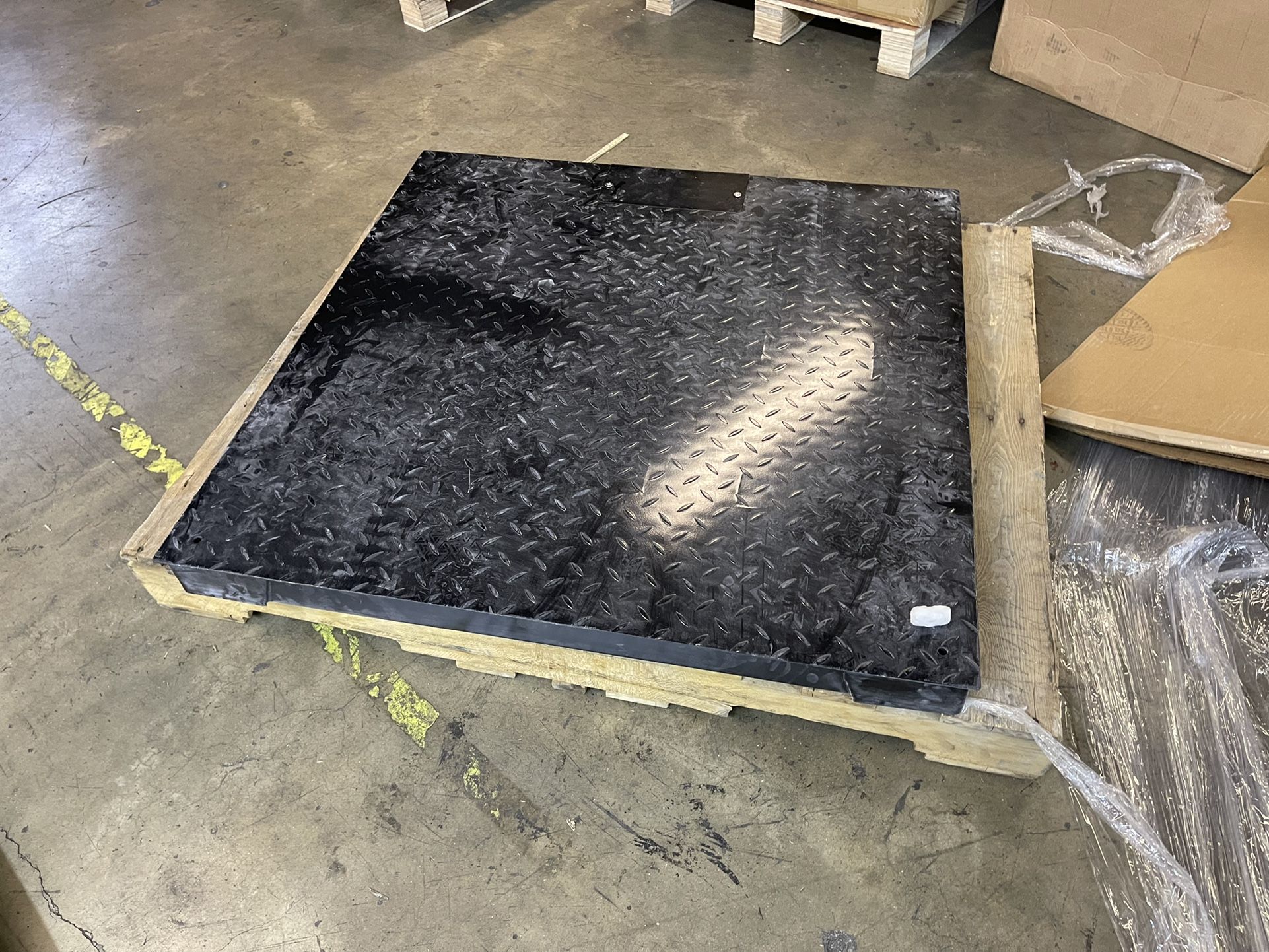 40 X 40 Industrial Floor Scale Used But Working